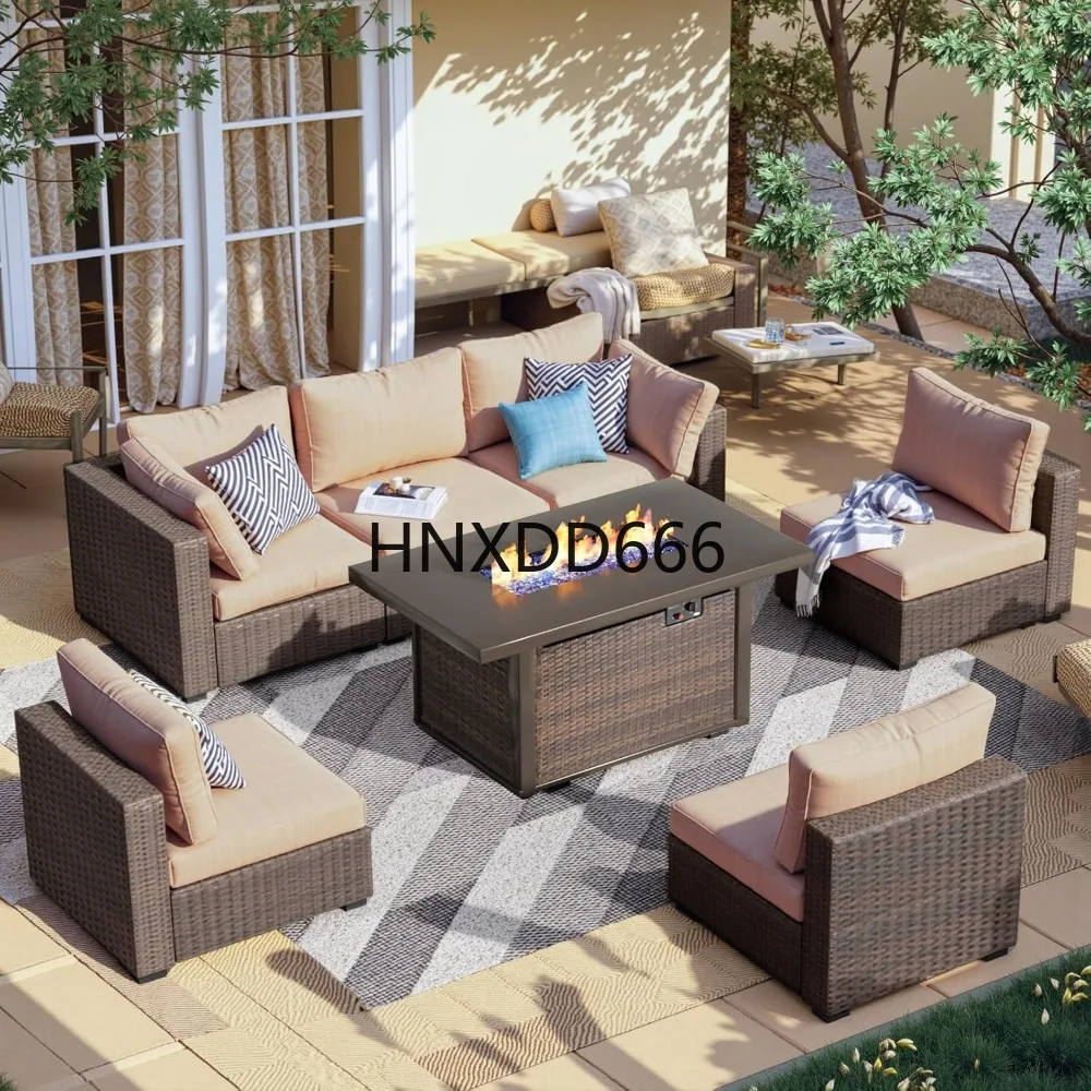 Outdoor Furniture With Fire Pit Table - Set di Mobili da Patio a