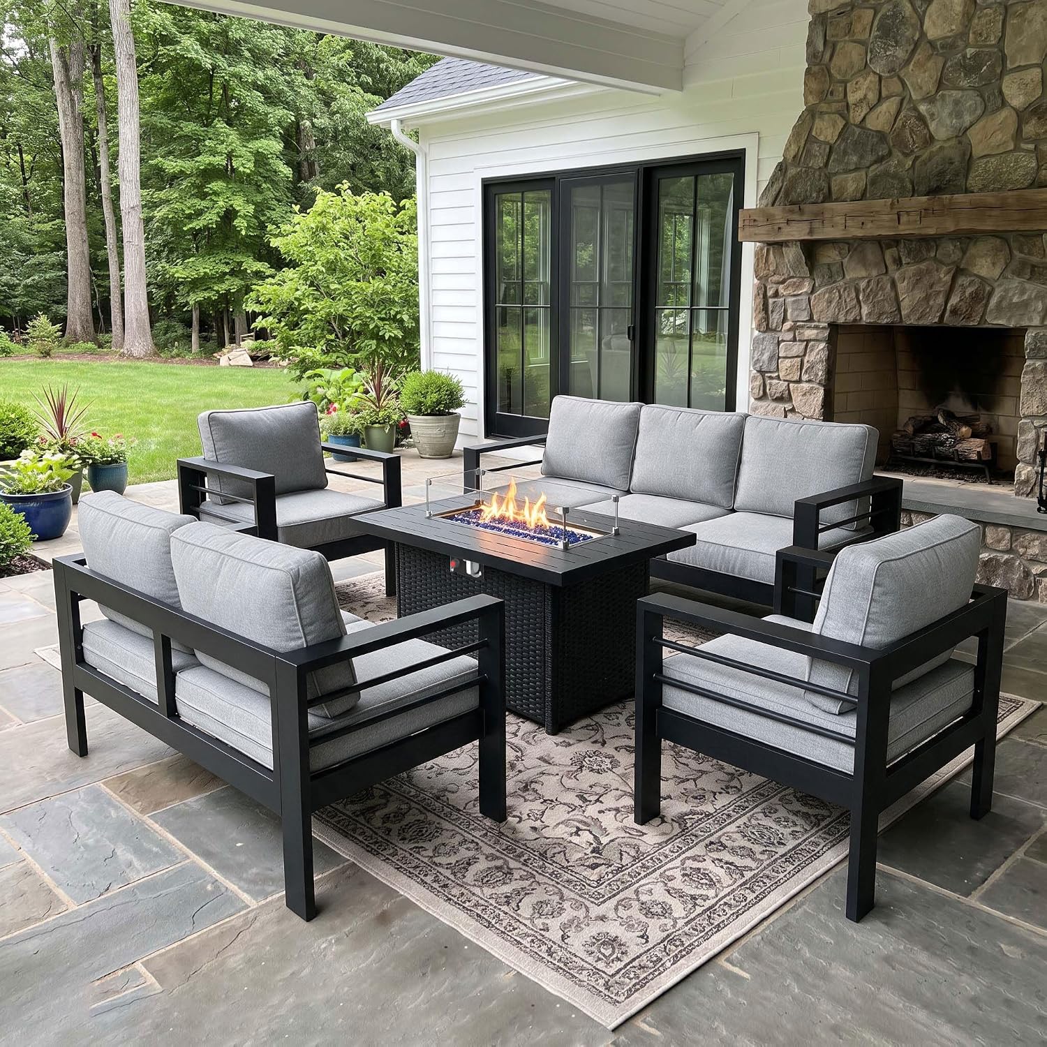 Set di mobili da esterno in al - Outdoor Furniture With Fire Pit Table recensione e prezzo