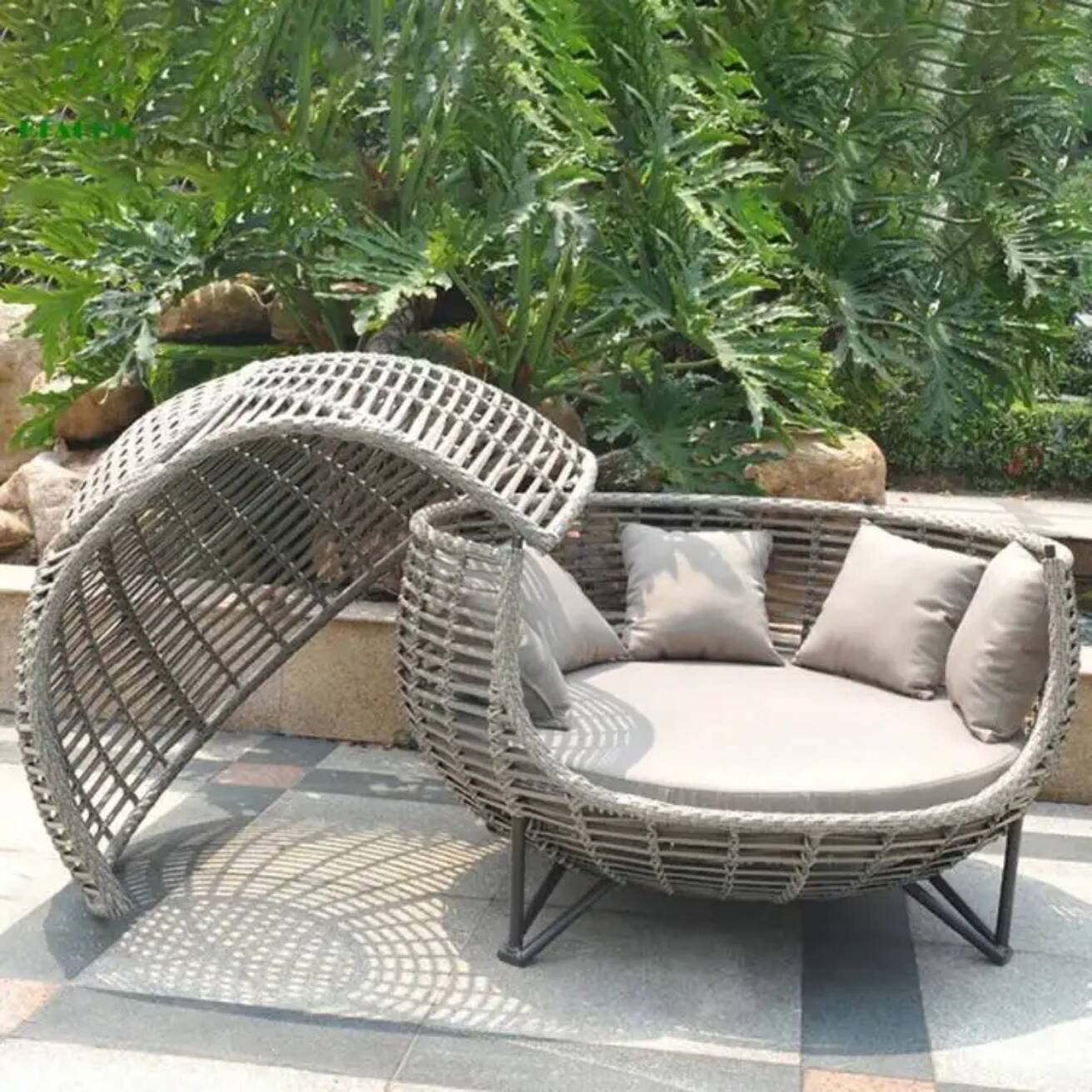 Lettino prendisole da esterno  - Outdoor Daybed Sofa recensione e prezzo